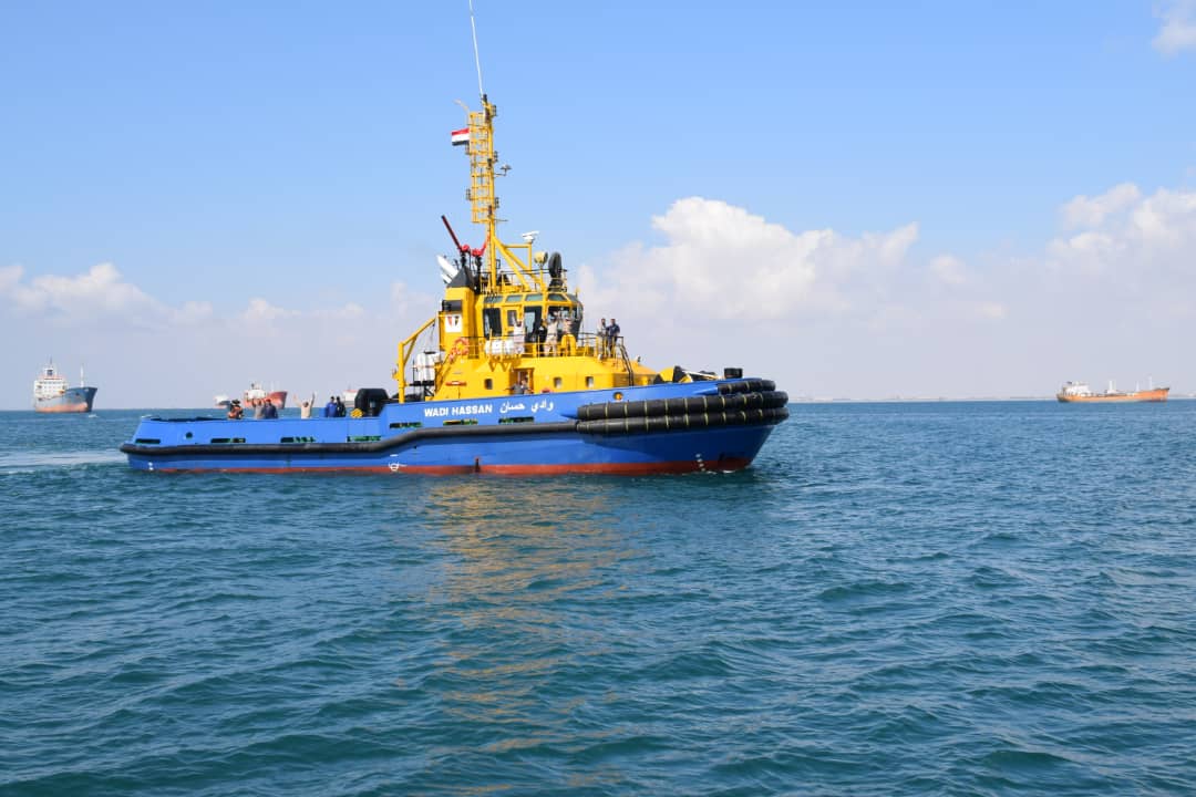 After completion of its maintenance .. Wadi Hassan Tugboat is back to the Port of  Aden